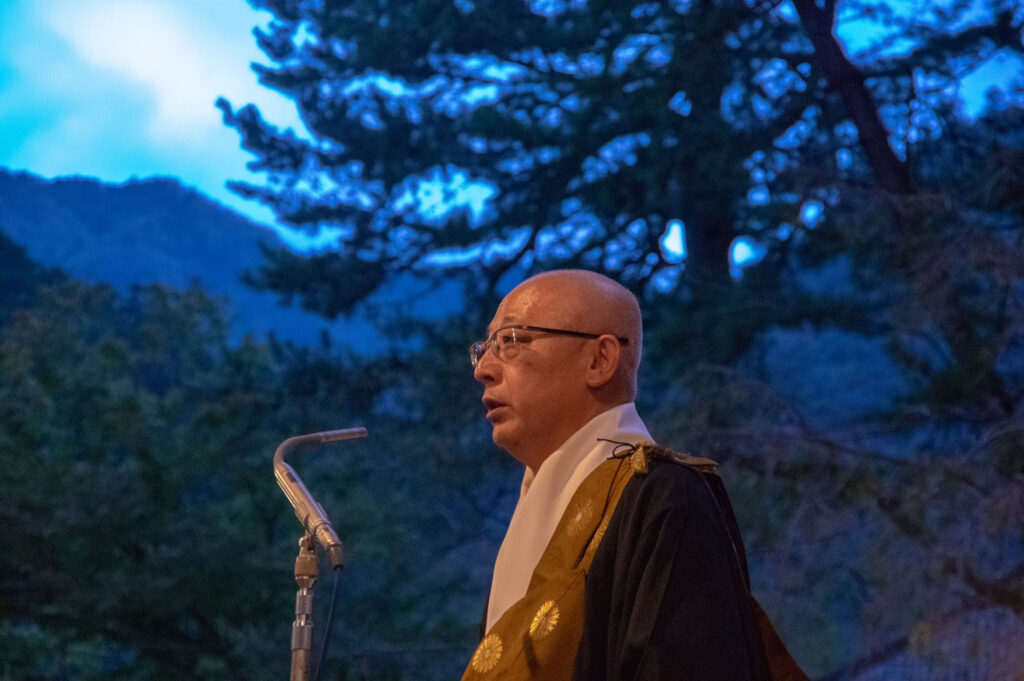 本成寺 第二十九世 住職 天野行淳